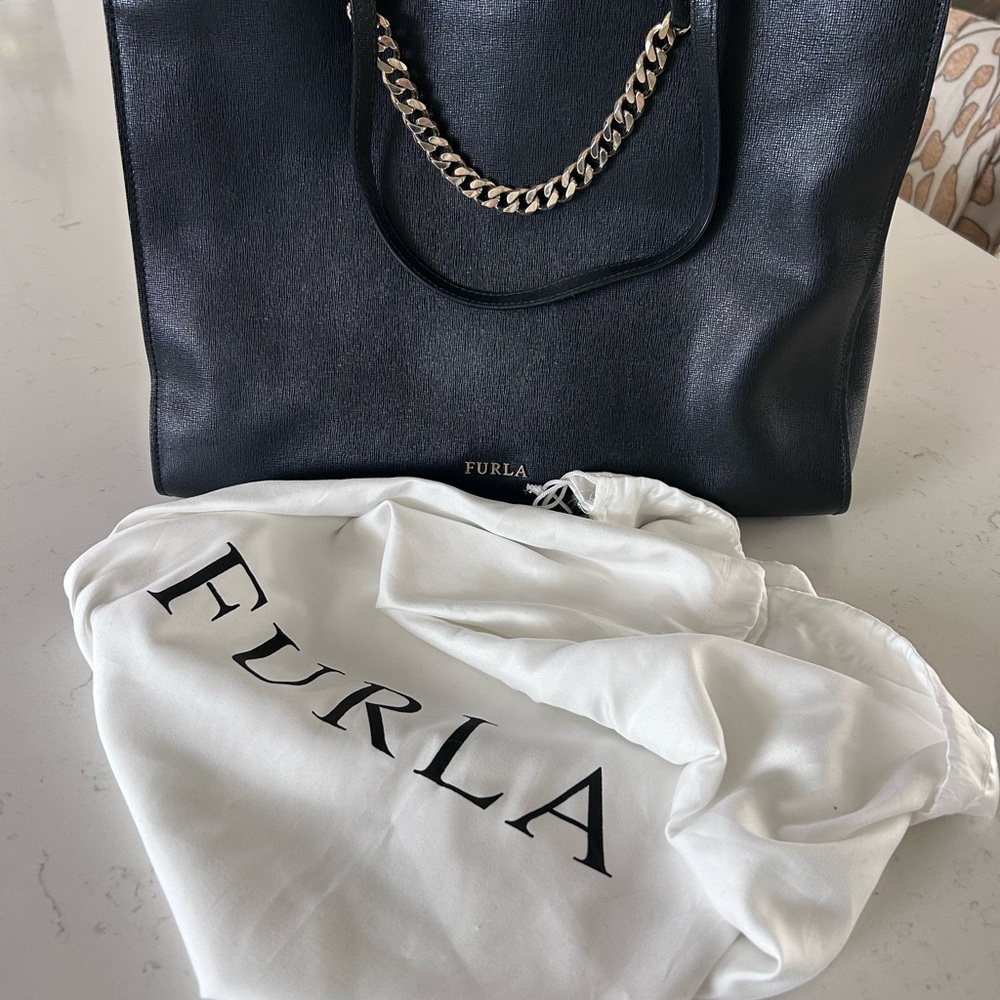 Furla Chain-link Black Saffiano Leather Tote - Picture 5 of 11